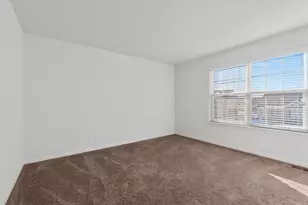 509 Moorfield Ave, North Aurora, IL 60542 - Photo 24