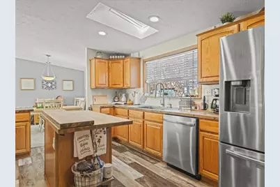 5644 Buttercup Lane, Machesney Park, IL 61115 - Photo 18