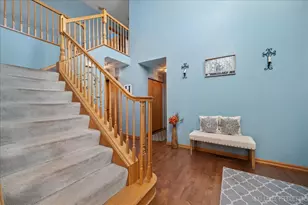 1910 Crestview Dr, Plainfield, IL 60586 - Photo 4