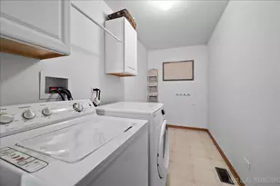 1910 Crestview Dr, Plainfield, IL 60586 - Photo 6