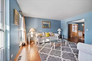 1910 Crestview Dr, Plainfield, IL 60586 - Photo 8