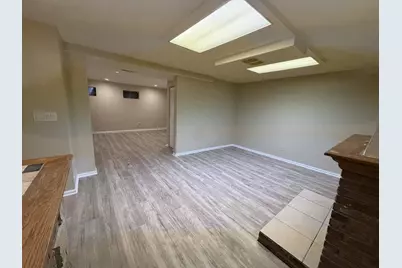 5583 Carmel Drive, Hanover Park, IL 60133 - Photo 6