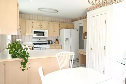 3252 Ridgefield Court, Lockport, IL 60441 - Photo 4