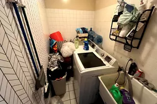 4265 W Montrose Ave, Chicago, IL 60641 - Photo 6