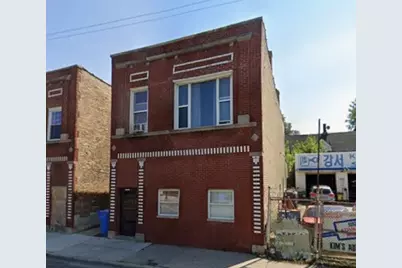 4265 W Montrose Avenue, Chicago, IL 60641 - Photo 1