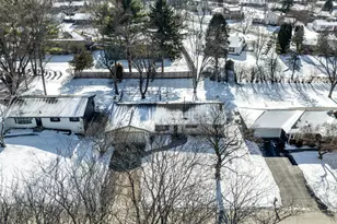 4307 Tallwood Ave, Rockford, IL 61114 - Photo 4