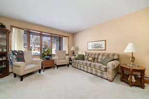 4307 Tallwood Ave, Rockford, IL 61114 - Photo 8