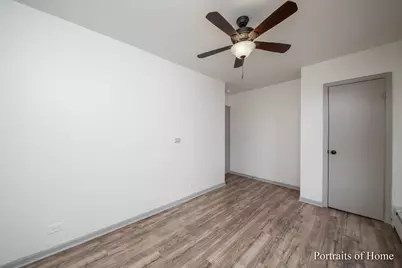 123 N West Street #2R, Wheaton, IL 60187 - Photo 6