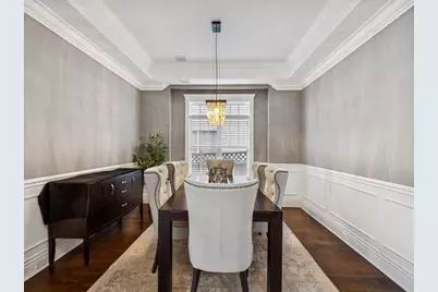 688 S Mitchell Avenue, Elmhurst, IL 60126 - Photo 6