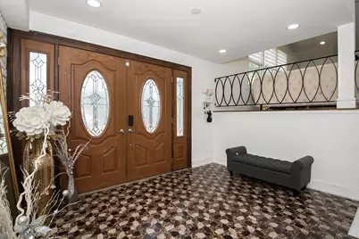 9909 N Huber Lane, Niles, IL 60714 - Photo 2