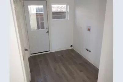 10226 S California Avenue, Evergreen Park, IL 60805 - Photo 10