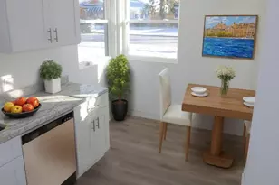 10226 S California Ave, Evergreen Park, IL 60805 - Photo 6