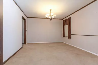 590 Durham Court, Hoffman Estates, IL 60169 - Photo 6