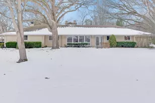 3273 Merrimac Ln, Long Grove, IL 60047 - Photo 2