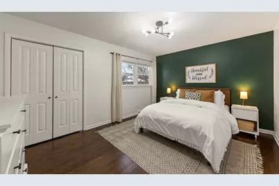 833 Parkside Drive, Wheaton, IL 60187 - Photo 10