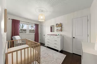 833 Parkside Dr, Wheaton, IL 60187 - Photo 12