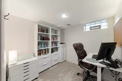 833 Parkside Drive, Wheaton, IL 60187 - Photo 18