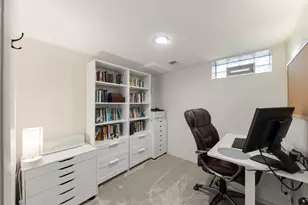 833 Parkside Dr, Wheaton, IL 60187 - Photo 18