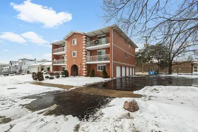 9700 McVicker Avenue #2N, Oak Lawn, IL 60453 - Photo 2