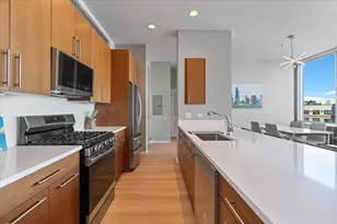 500 W Superior St, Chicago, IL 60654 - Photo 18