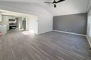 11410 S Loomis St, Chicago, IL 60643 - Photo 8