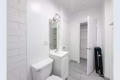 4031 N Kenmore Avenue #214, Chicago, IL 60613 - Photo 12