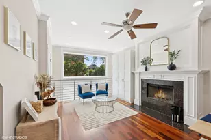 1418 W Chestnut St, Chicago, IL 60642 - Photo 2