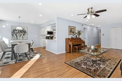 2001 Sherman Avenue #203, Evanston, IL 60201 - Photo 12