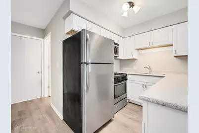 27W145 Cooley Avenue, Winfield, IL 60190 - Photo 10