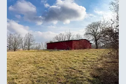 320 N Old Marion Road, Orangeville, IL 62939 - Photo 6