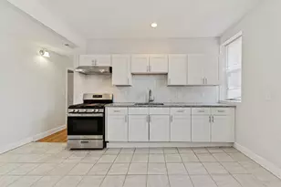 7515 S Essex Ave, Chicago, IL 60649 - Photo 12