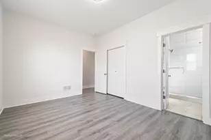 4552 S Evans Ave, Chicago, IL 60653 - Photo 8