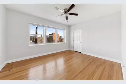 7515 S Essex Avenue #2, Chicago, IL 60649 - Photo 8