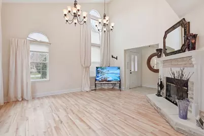 352 Kildare Court #352, Carol Stream, IL 60188 - Photo 4