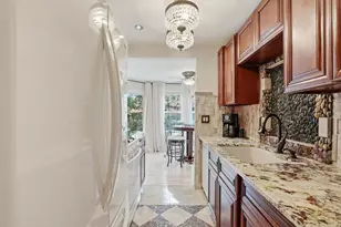 352 Kildare Ct, Carol Stream, IL 60188 - Photo 8