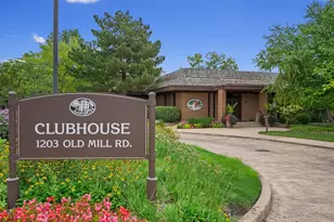 1218 Hawthorne Ct, Hinsdale, IL 60521 - Photo 38