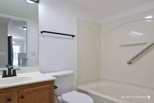 39221 N Aberdeen Ln, Beach Park, IL 60083 - Photo 14