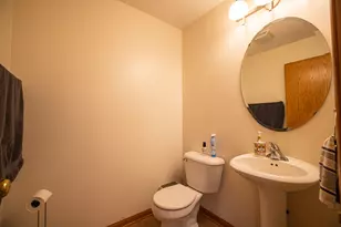 4698 Squaw Vly Dr, Loves Park, IL 61111 - Photo 16