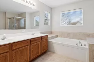 1568 Woodland Ln, Bolingbrook, IL 60490 - Photo 18