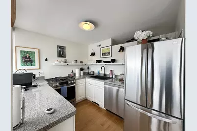 6701 S Crandon Avenue #8B, Chicago, IL 60649 - Photo 4