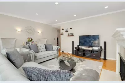 4714 S Evans Avenue #3N, Chicago, IL 60615 - Photo 4