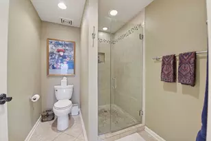 [Address not provided], Evanston, IL 60201 - Photo 24