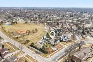 216 S Whispering Hills Dr, Naperville, IL 60540 - Photo 38