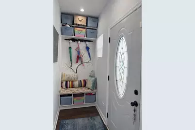 4151 W Fullerton Avenue, Chicago, IL 60639 - Photo 2