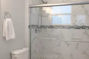 4151 W Fullerton Ave, Chicago, IL 60639 - Photo 16