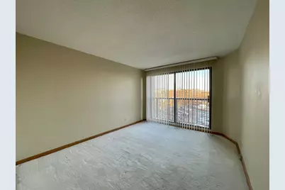 511 Aurora Avenue #620, Naperville, IL 60540 - Photo 12