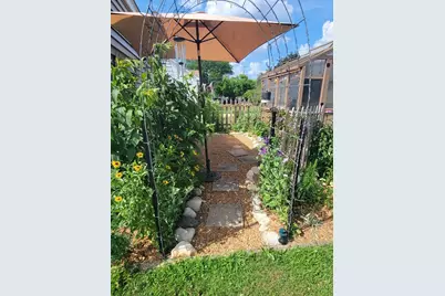 304 W Van Buren Street, Marengo, IL 60152 - Photo 36