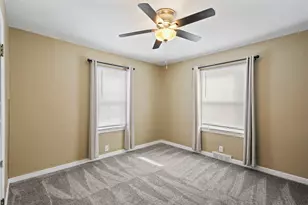 304 W Van Buren St, Marengo, IL 60152 - Photo 20