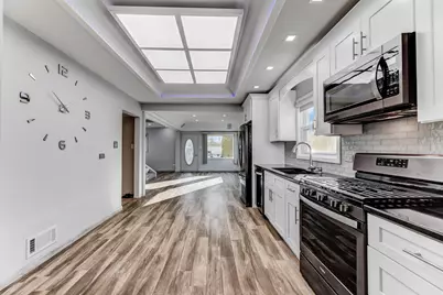 7806 W 83rd Street, Bridgeview, IL 60455 - Photo 14