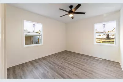 21641 Gailine Avenue, Sauk Village, IL 60411 - Photo 16